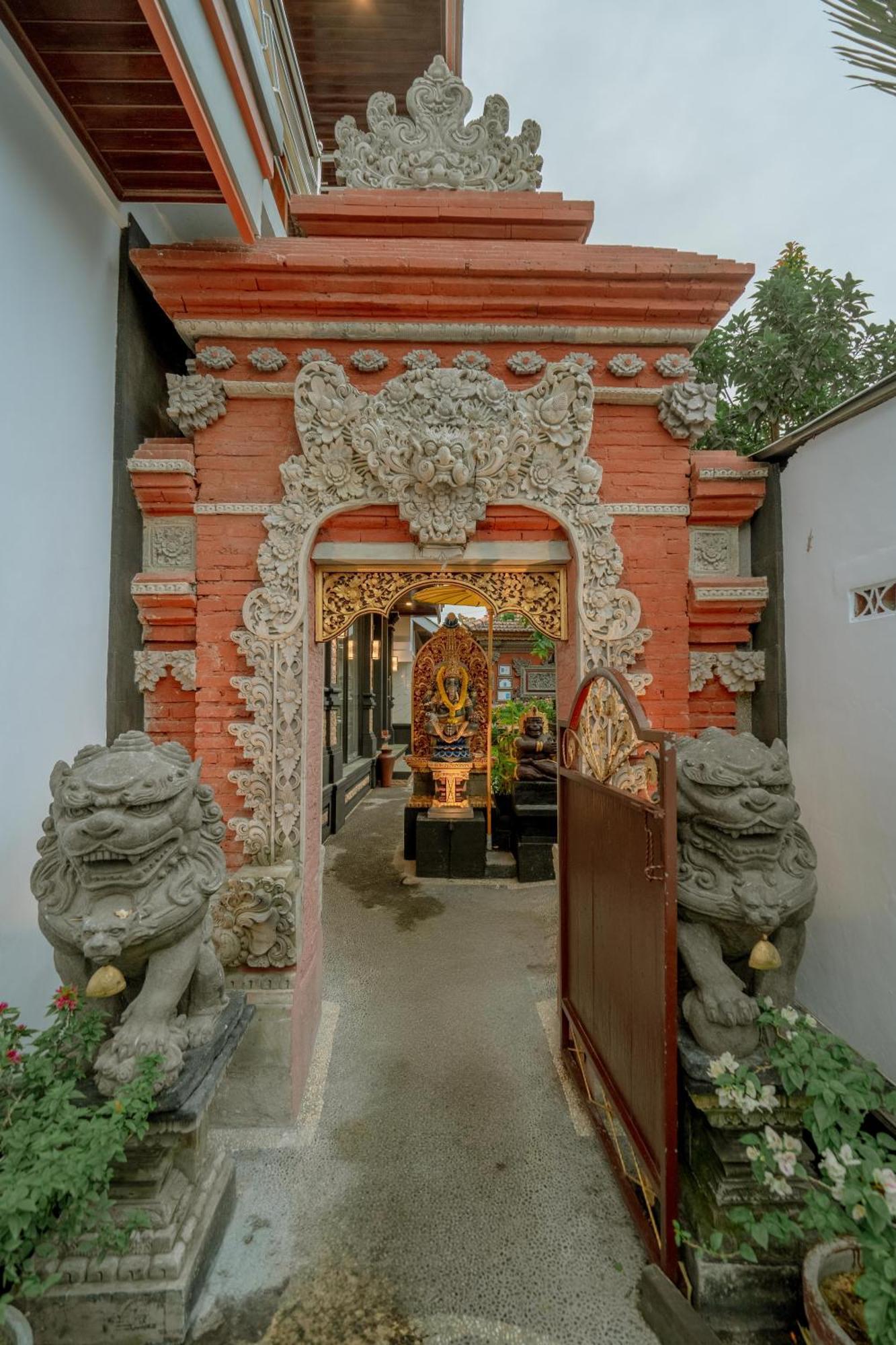 Ashanti Guest House Ubud Exterior photo